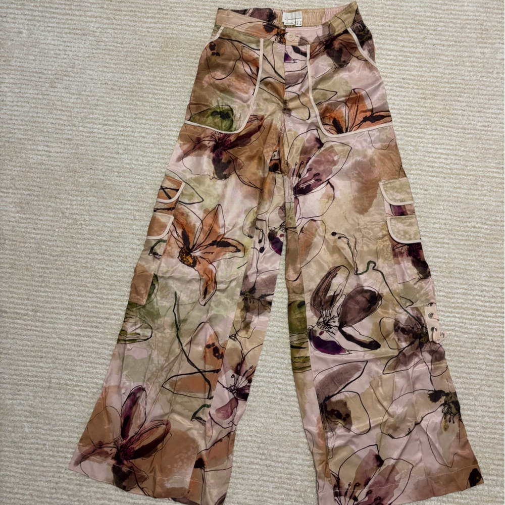 Anthropologie Palazzo Utility Pants
| Floral Flowy Patterned Pants - Picture 2 of 6